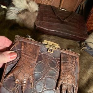 Vintage Alligator clutch needs TLC .....